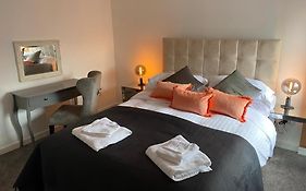 Lion Hotel Broseley 4*